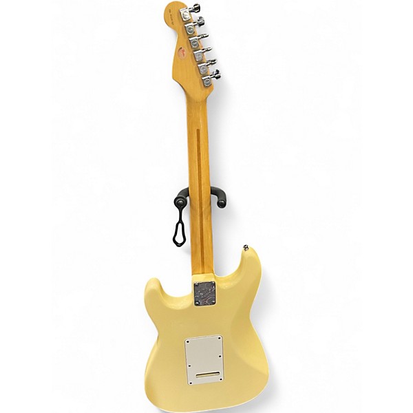 Vintage 1996 Fender American Standard Stratocaster Vintage White Solid Body Electric Guitar