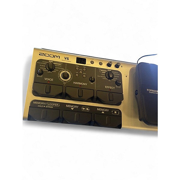 Used Zoom v6 Effect Processor