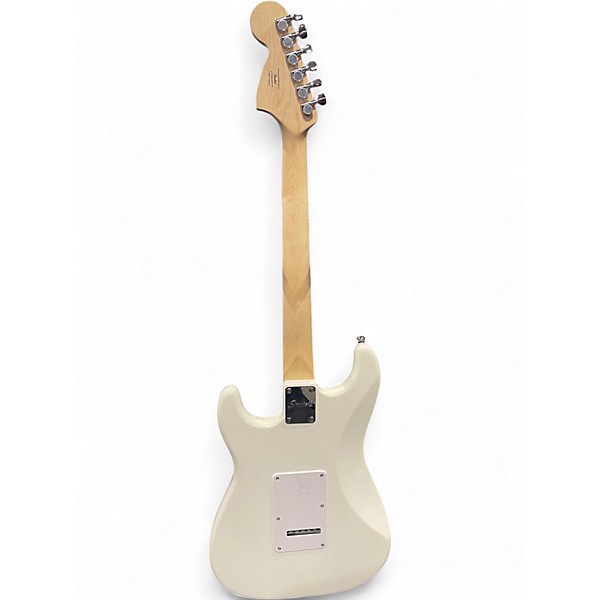 Used Squier Affinity Stratocaster Arctic White Solid Body Electric Guitar