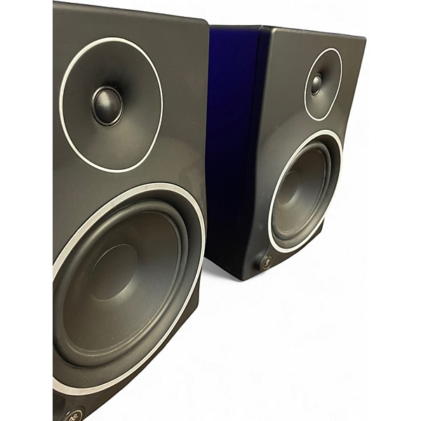 Used Mackie MR8 MK3 Pair Powered Monitor