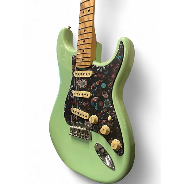 Used 2023 Fender Player Stratocaster Limited Edition Surf Pearl Solid Body Electric Guitar