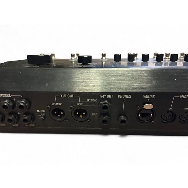 Used Line 6 Helix Floor Effect Processor