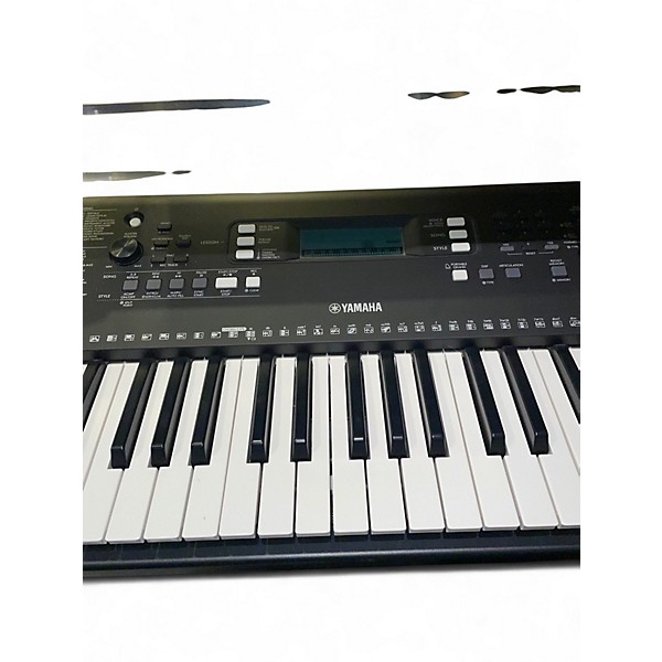 Used Yamaha PSR-E373 Digital Piano