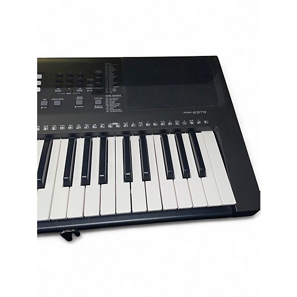 Used Yamaha PSR-E373 Digital Piano