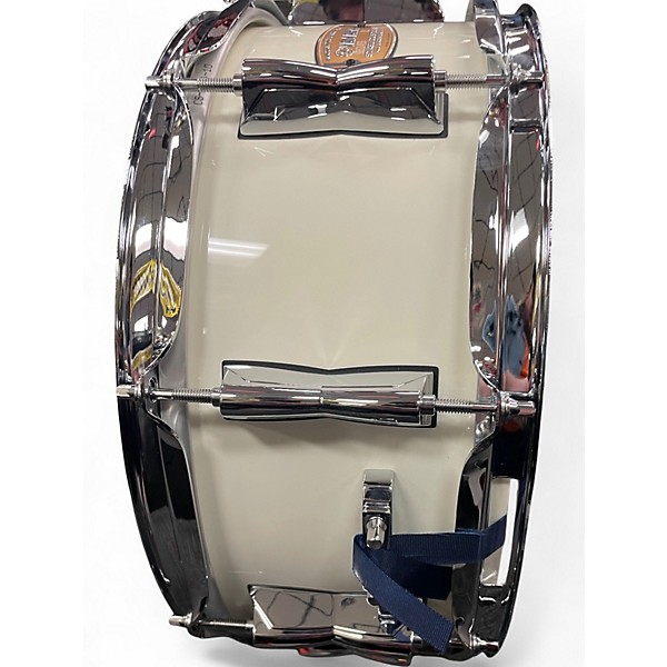 Used Yamaha 5.5X14.5 Stage Custom Snare classic white Drum