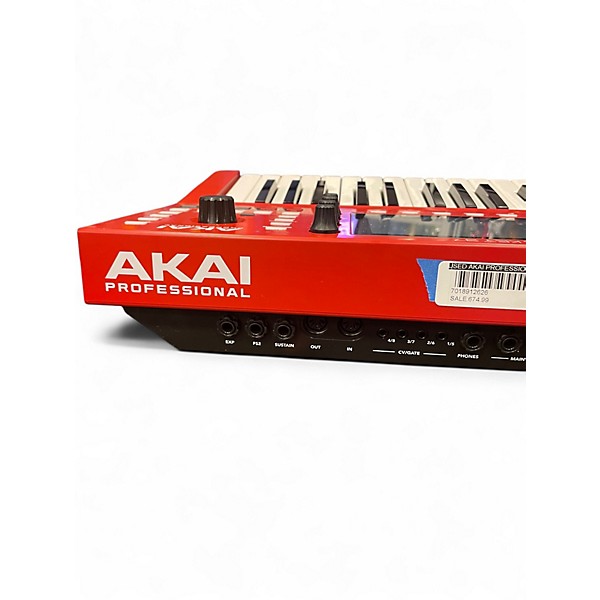Used Akai Professional MPCKEY37 DJ Controller
