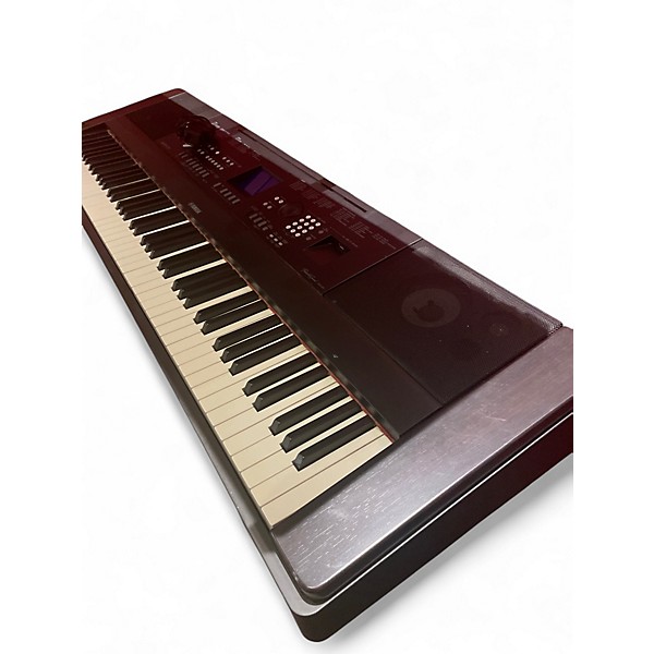 Used Yamaha DGX-650 Stage Piano