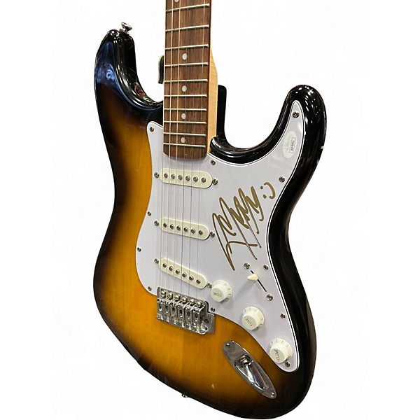 Used Squier Affinity Stratocaster 2 Tone Sunburst Solid Body Electric Guitar