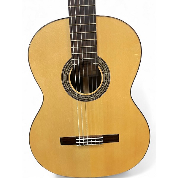 Used New World Estudio Series Natural Acoustic Guitar