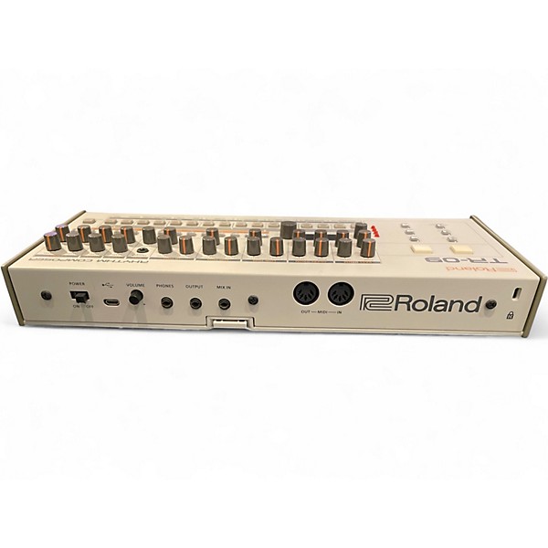 Used Roland TR09 Synthesizer
