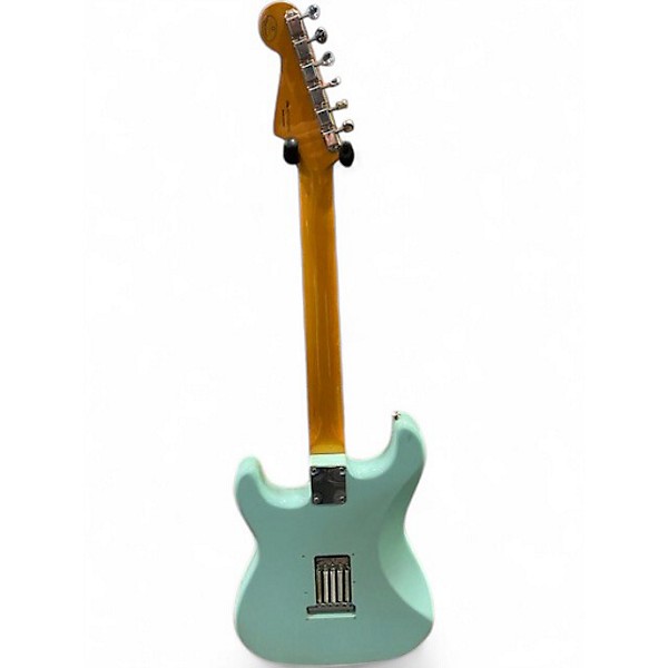 Used Fender Special Edition 60s Stratocaster Laquor Daphne Blue Solid Body Electric Guitar
