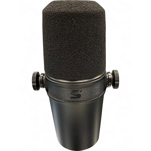 Used Shure MV7X Dynamic Microphone
