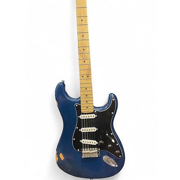 Used 2004 Fender Highway One Stratocaster teal Solid Body Electric Guitar