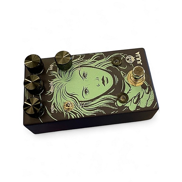 Used Walrus Audio Julia Analog Chorus Effect Pedal