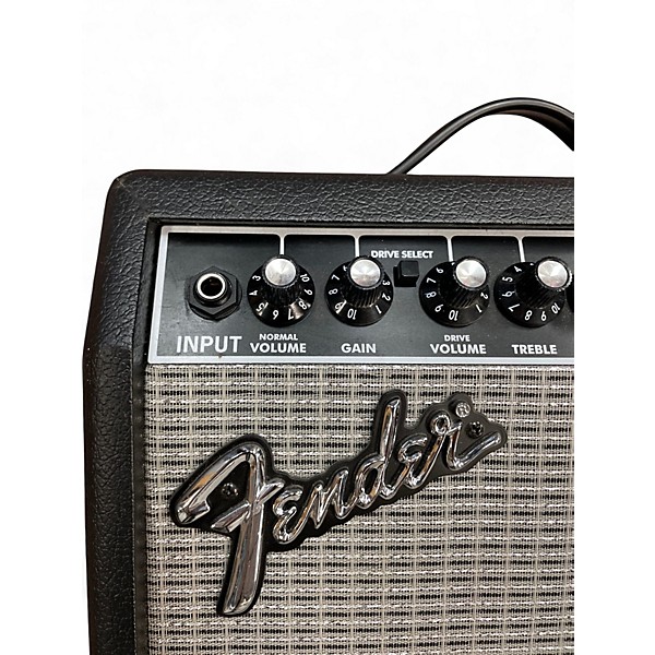 Used Fender Frontman 15G 15W Guitar Combo Amp