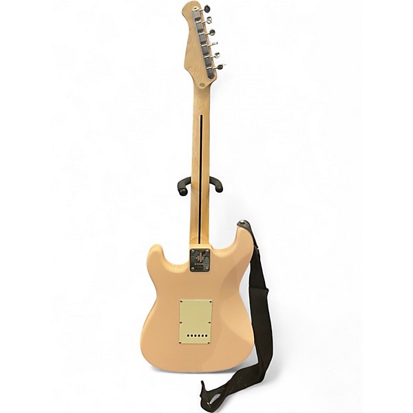 Used Donner designer series strat PINK Solid Body Electric Guitar