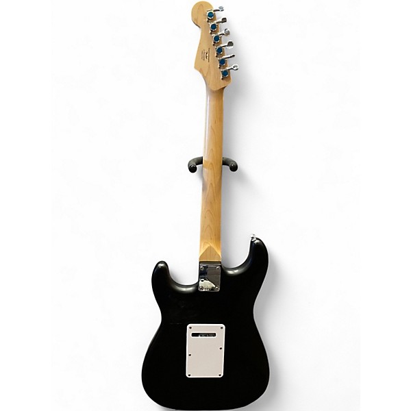 Used Squier Affinity Stratocaster Flat Black Solid Body Electric Guitar