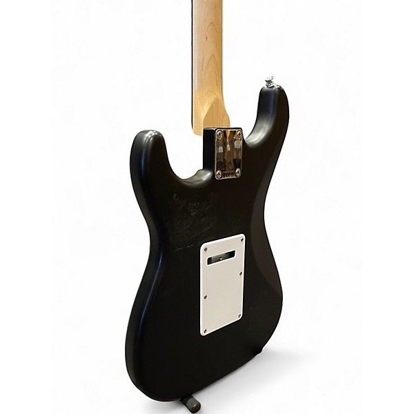 Used Squier Affinity Stratocaster Flat Black Solid Body Electric Guitar