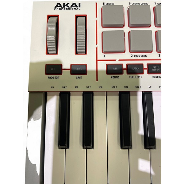 Used Akai Professional MPK MINI IV