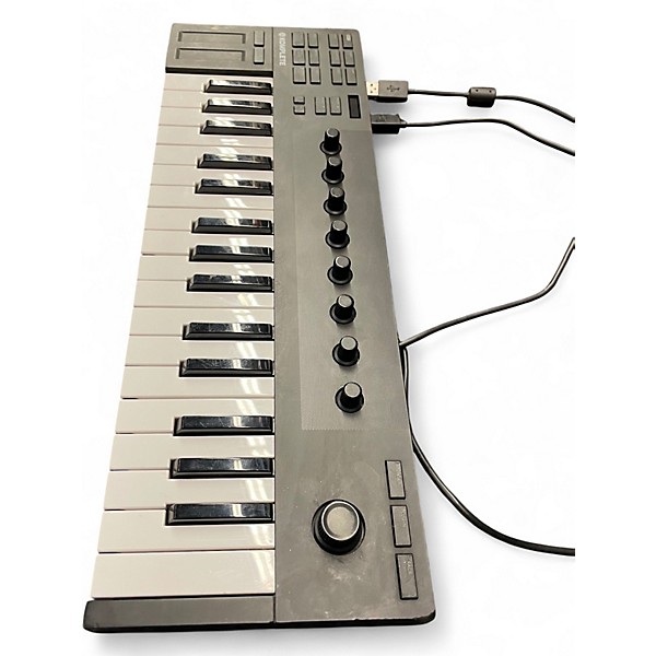Used Native Instruments Komplete Kontrol M32