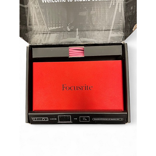 Used Focusrite Scarlett 2i2 Gen 4 Audio Interface