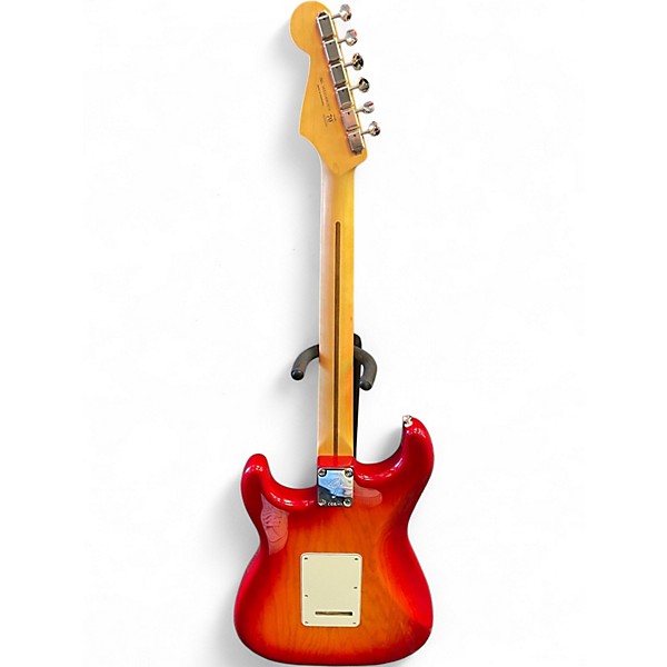 Used 2024 Fender PLAYER II CHAMBERED ASH STRATOCASTER Cherry Sunburst Solid Body Electric Guitar