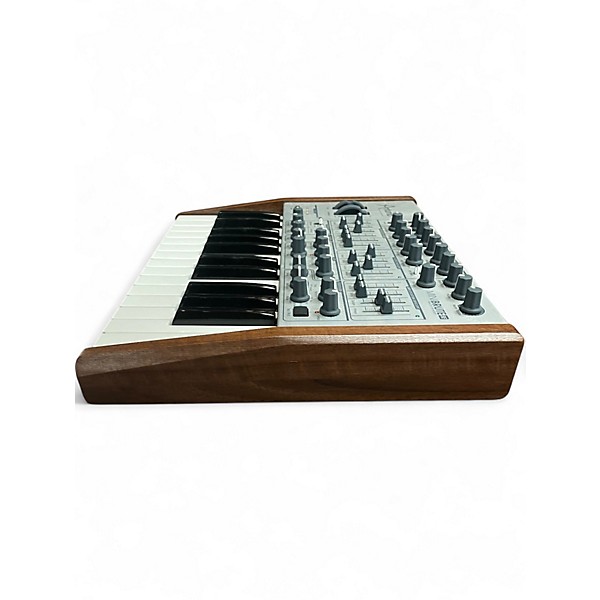 Used Arturia MiniBrute SE Analog Mono Synthesizer