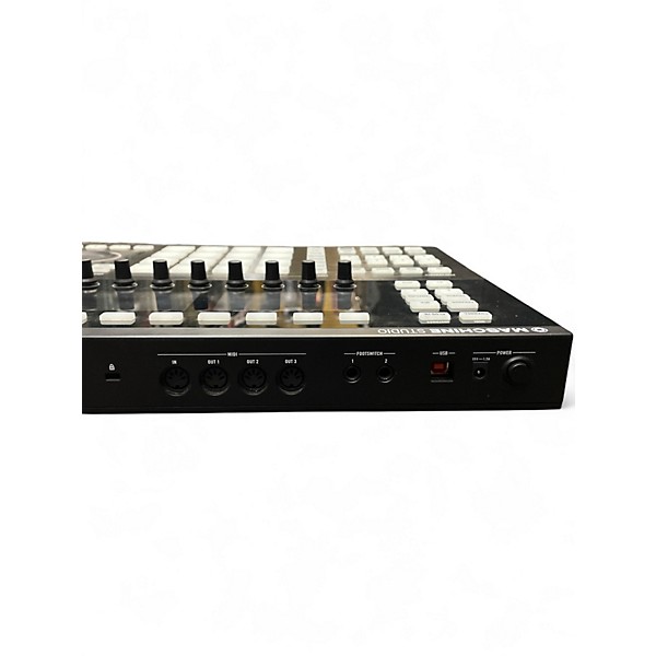 Used Native Instruments Maschine Studio MIDI Controller