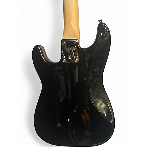 Used Squier Mini Affinity Stratocaster Black and White Electric Guitar