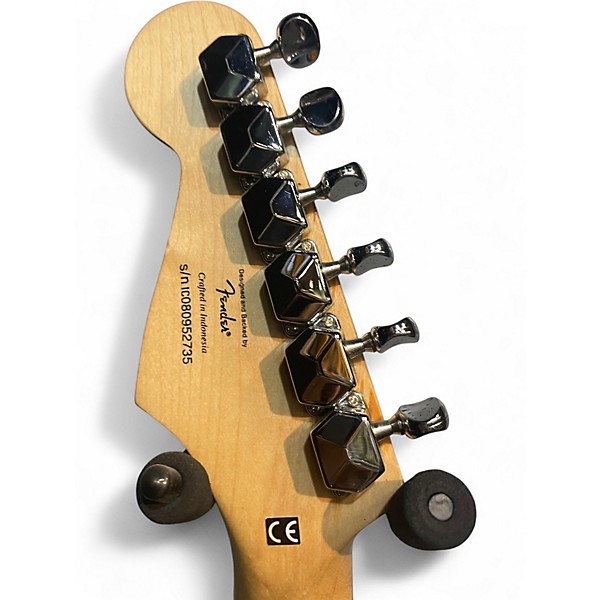 Used Squier Mini Affinity Stratocaster Black and White Electric Guitar