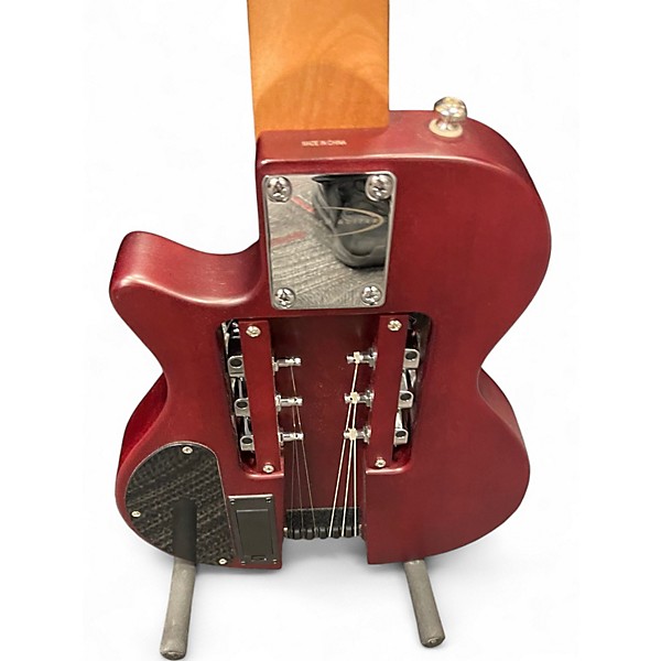 Used Traveler Guitar Escape Satin Red Acoustic Guitar