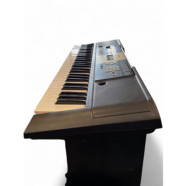 Used Yamaha YPT-220 Digital Piano