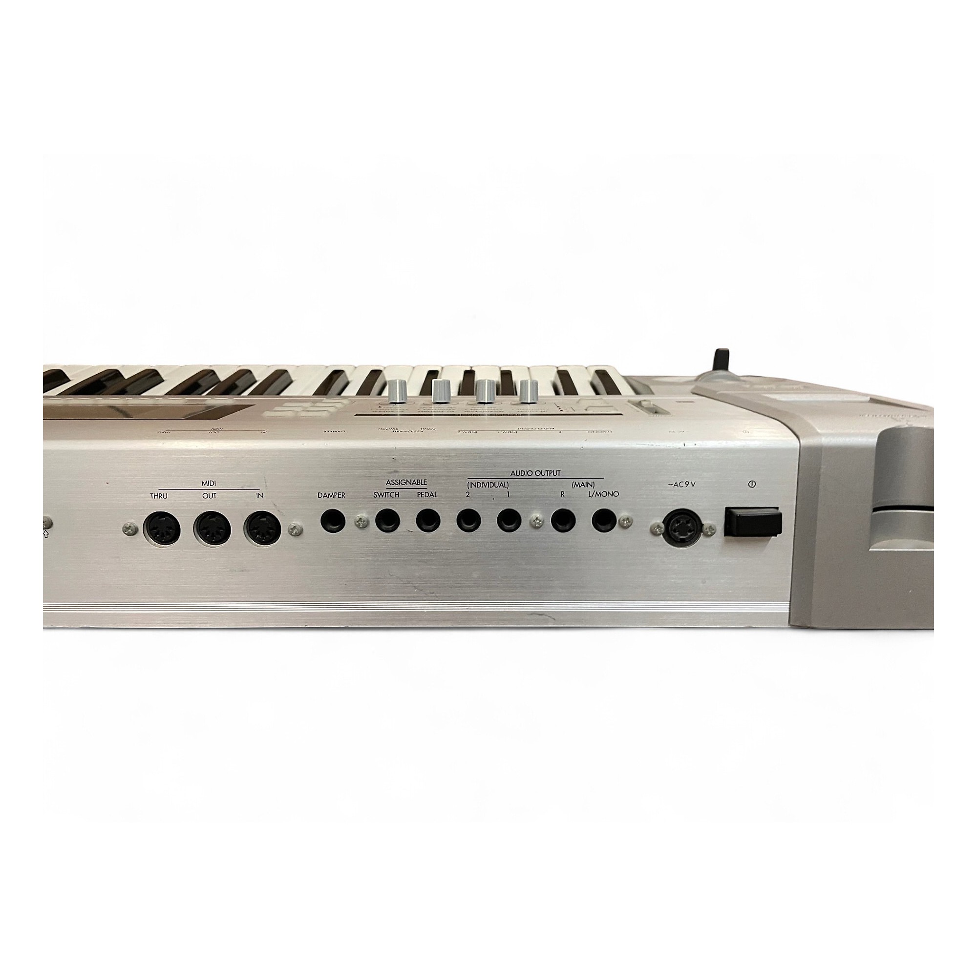 Used KORG Triton Le 61 Key Keyboard Workstation | Guitar Center