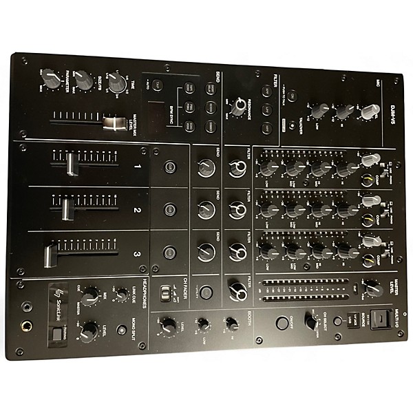 Used AlphaTheta DJM-V5 DJ Mixer