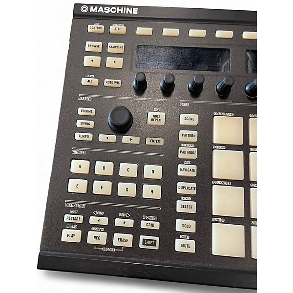 Used Native Instruments Maschine MKII MIDI Controller