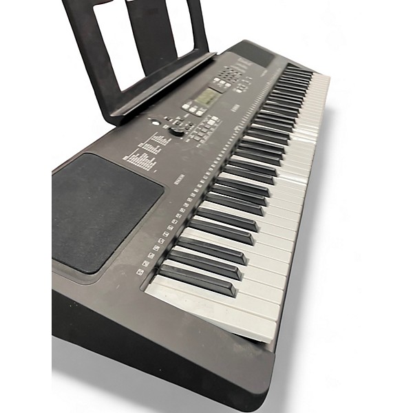 Used Yamaha PSREW300 76 Key Portable Keyboard