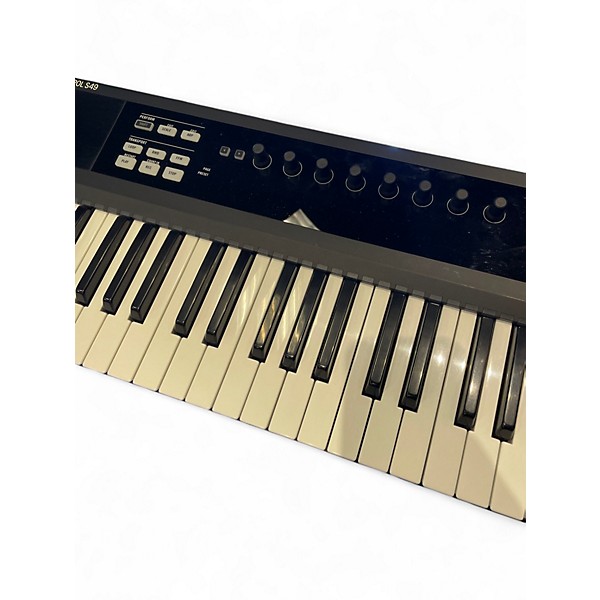 Used Native Instruments Komplete Kontrol S49 MIDI Controller