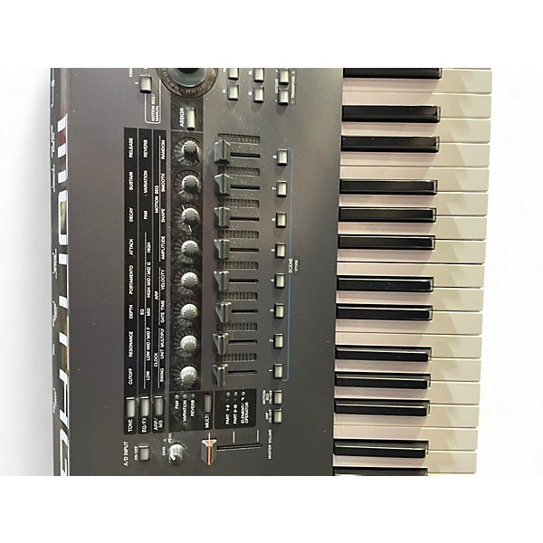 Used Yamaha Montage 88 Key Synthesizer