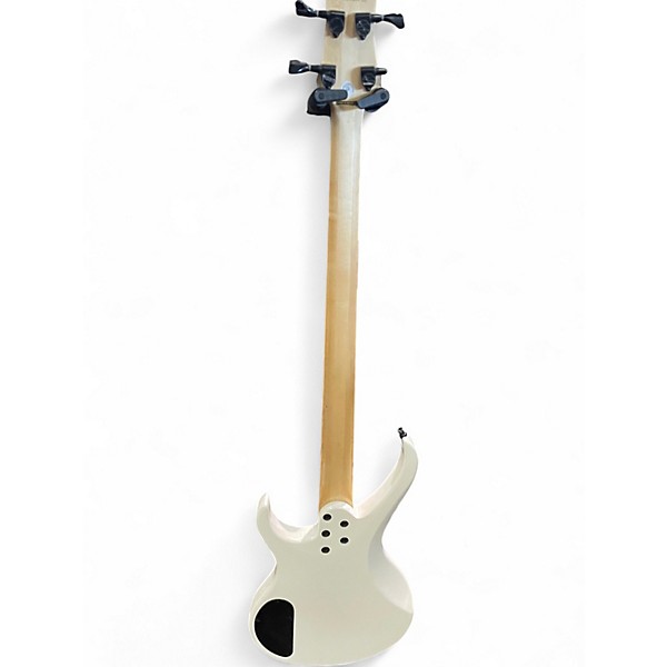 Used Kramer D1  Alpine White Electric Bass Guitar