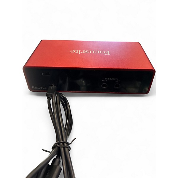 Used Focusrite Scarlett 2i2 Audio Interface
