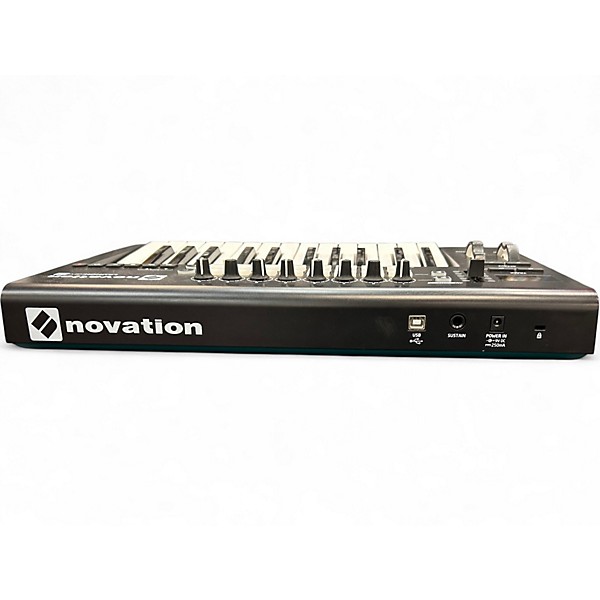 Used Novation Launchkey 25 Key MIDI Controller