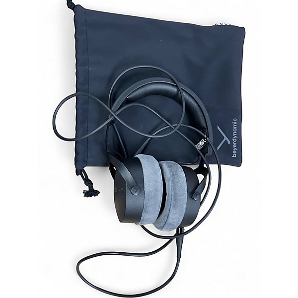 Used beyerdynamic DT700 PROX Studio Headphones