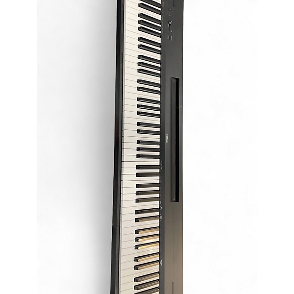 Used Yamaha P143 Stage Piano