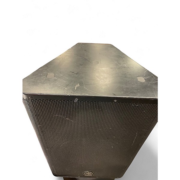 Used Yamaha DXR 15 Powered Speaker