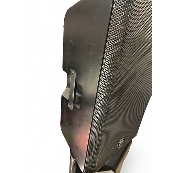 Used Yamaha DXR 15 Powered Speaker
