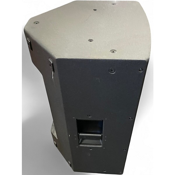 Used Yamaha DXR 15 Powered Speaker