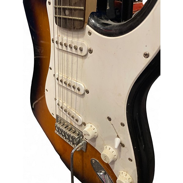 Used Squier Affinity Stratocaster 2 Color Sunburst Solid Body Electric Guitar