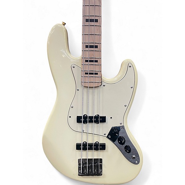 Used Miscellaneous DOUBLE CUT Arctic White Electric Bass Guitar
