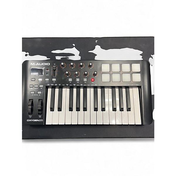 Used M-Audio Oxygen 25 Key MIDI Controller