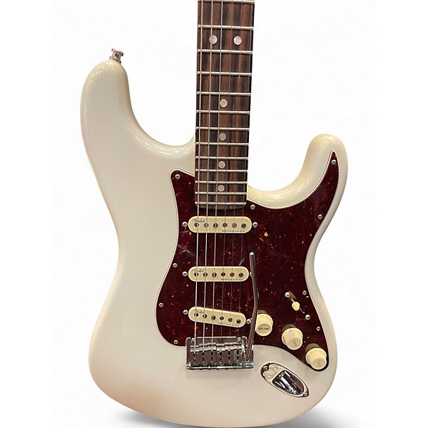 Used Fender American Ultra Stratocaster Arctic Pearl Solid Body Electric Guitar